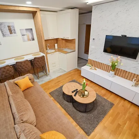 36 Vip Bogic Zlatibor