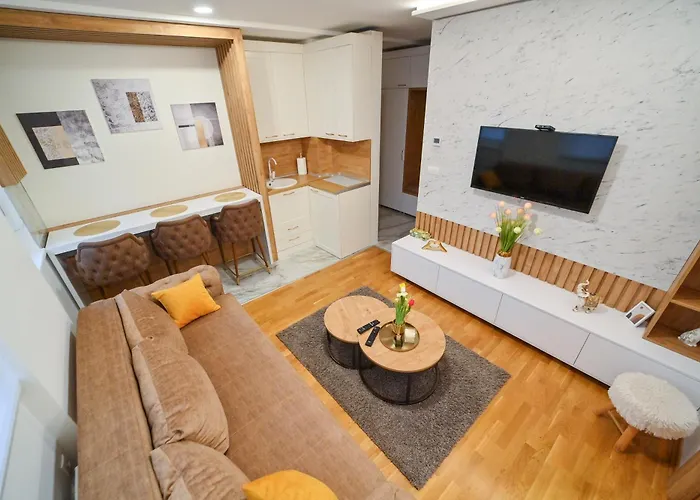 36 Vip Bogic Златибор